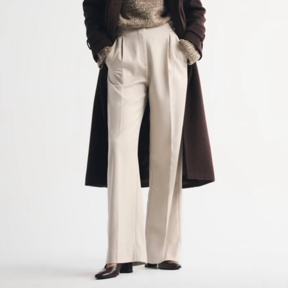 A&F Cream Tailored Wide Leg Pants